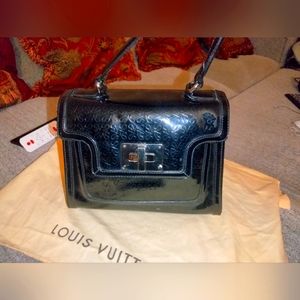 Vintage simply Vera Wang